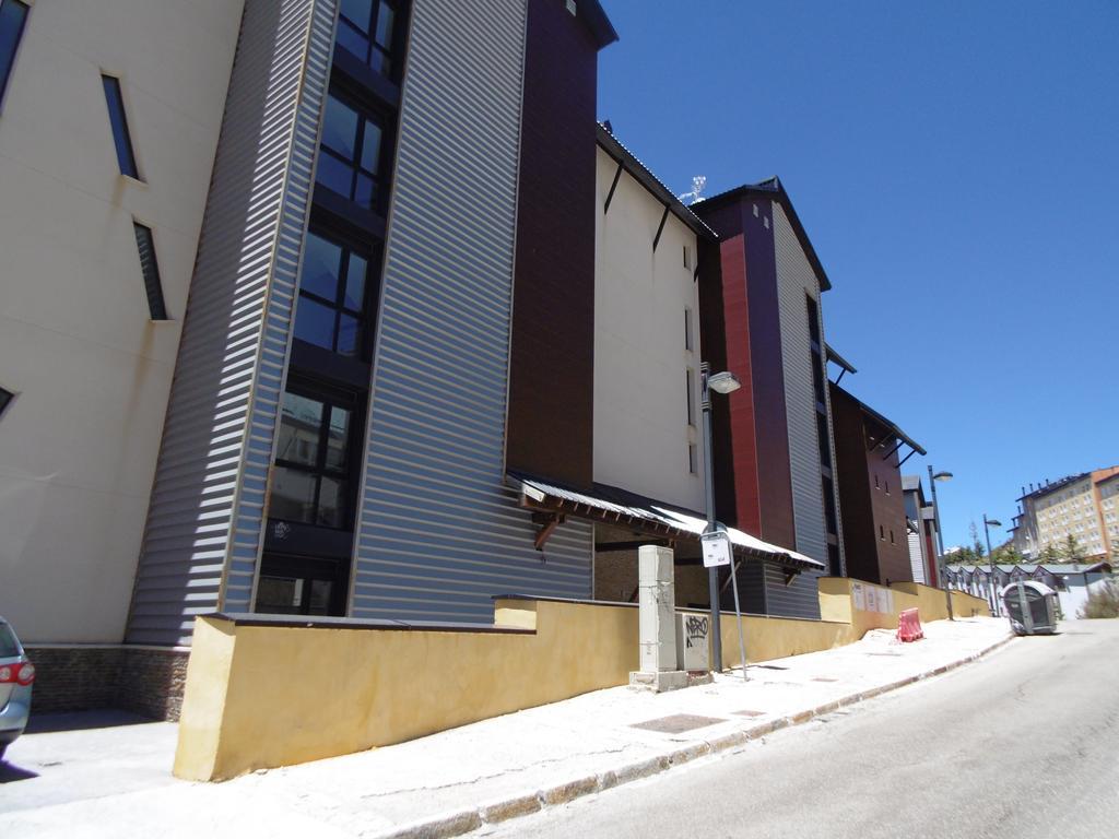 Nievemar Edificio Monte Oiz Apartman Sierra Nevada Kültér fotó